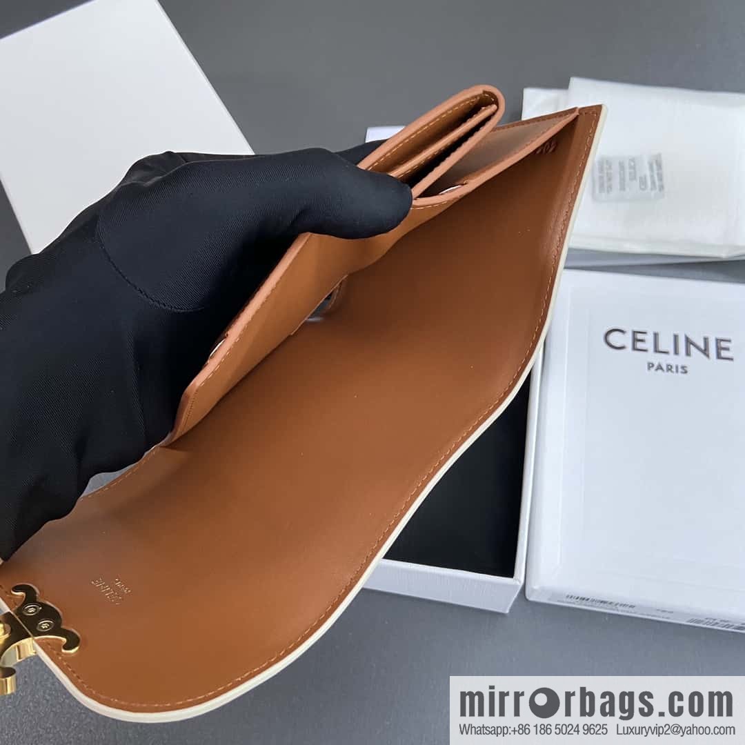 CELINE TRIOMPHE logo printed short wallet 10D782CQH.04LU783