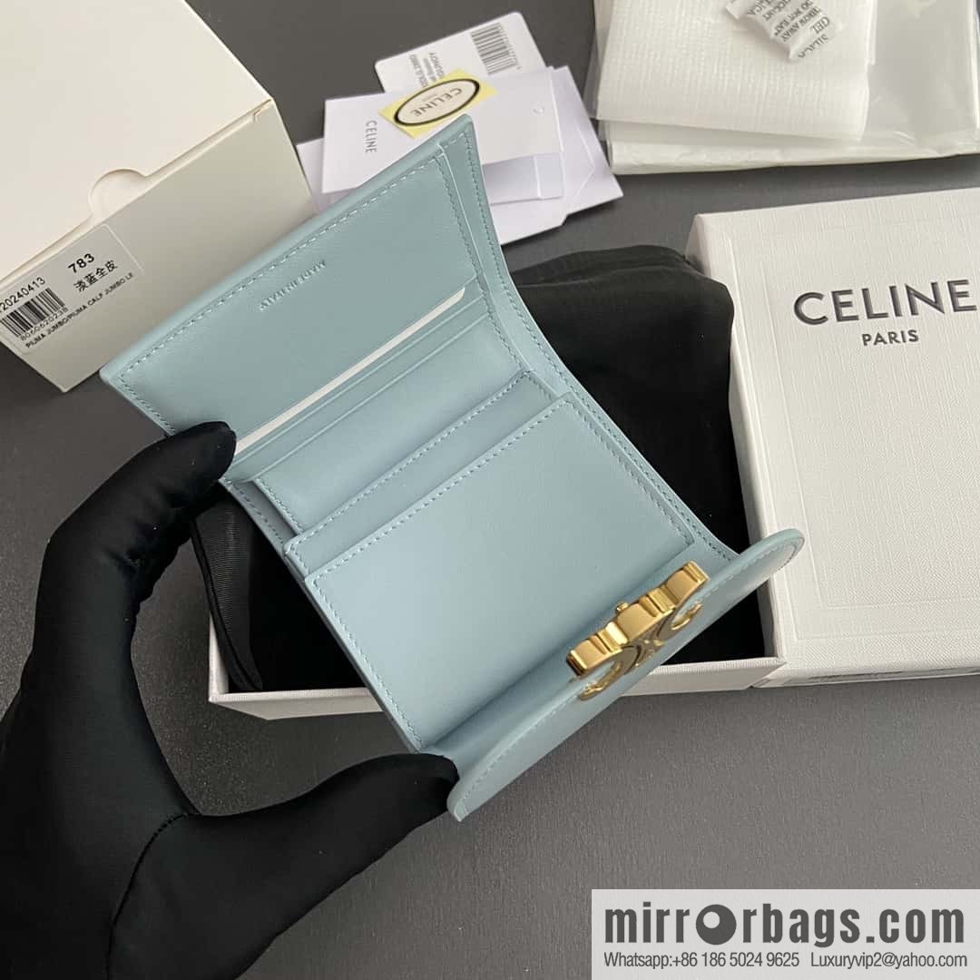 CELINE TRIOMPHE shiny cow leather wallet 10D782CQH.04LU783
