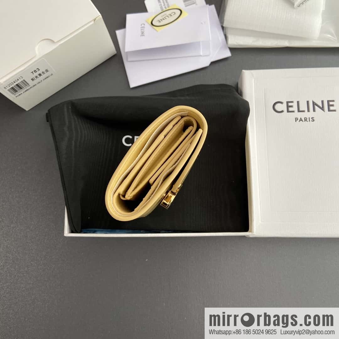 CELINE TRIOMPHE shiny cow leather wallet 10D782CQH.04LU783 sunshine yellow full leather