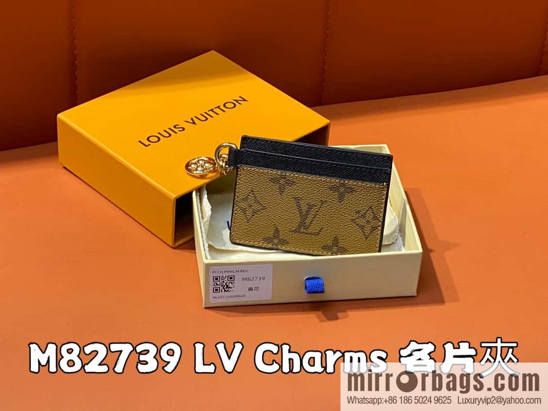 [Boutique‑grade] M82739 yellow flower, card bag wallet series, 5 LV Charms business card~