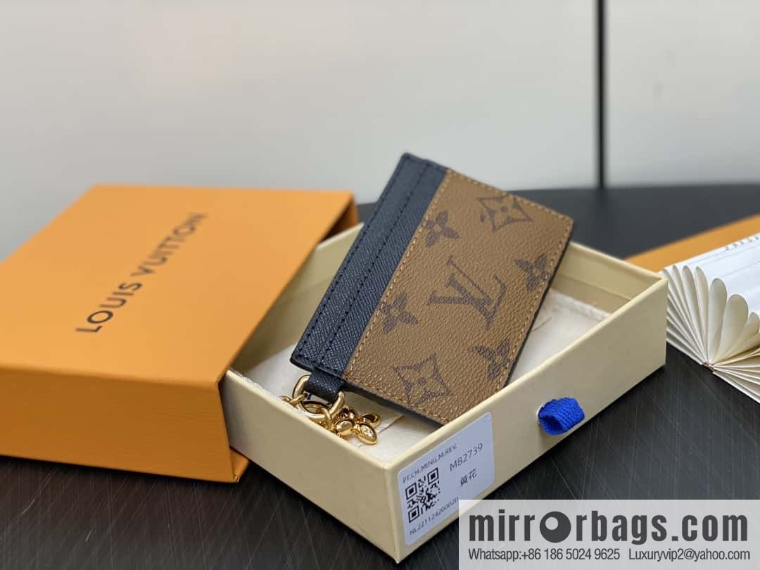 [Boutique‑grade] M82739 yellow flower, card bag wallet series, 5 LV Charms business card~