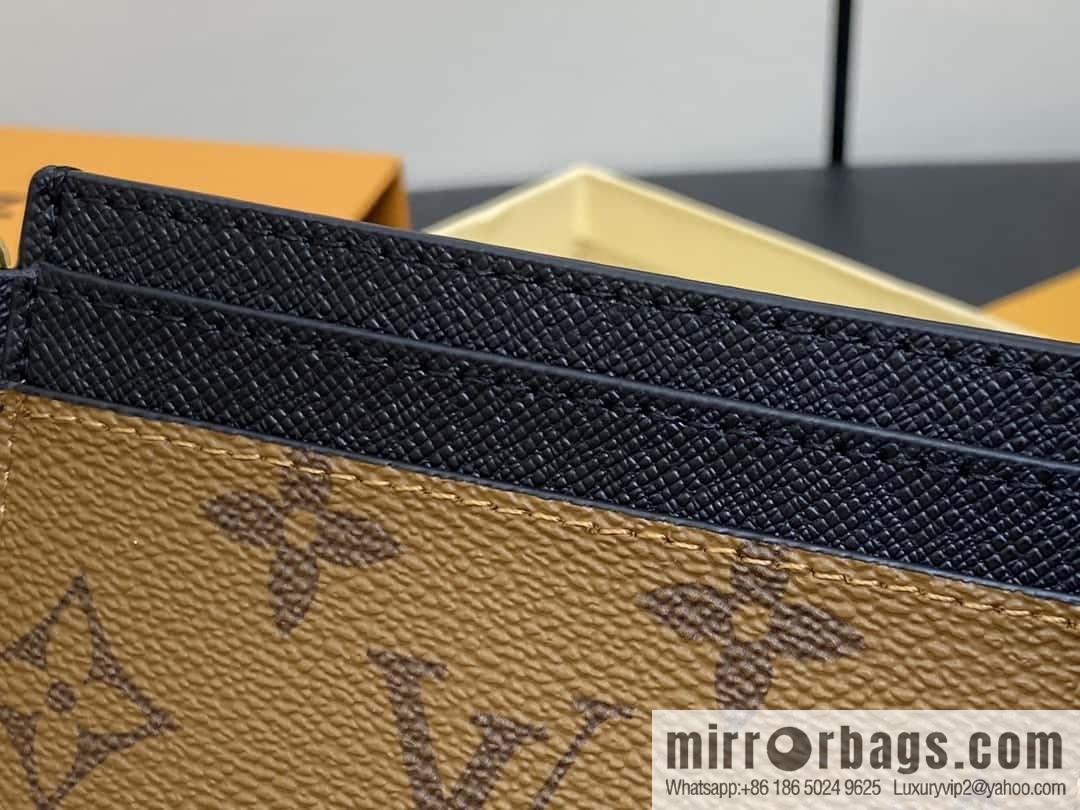 [Boutique‑grade] M82739 yellow flower, card bag wallet series, 5 LV Charms business card~