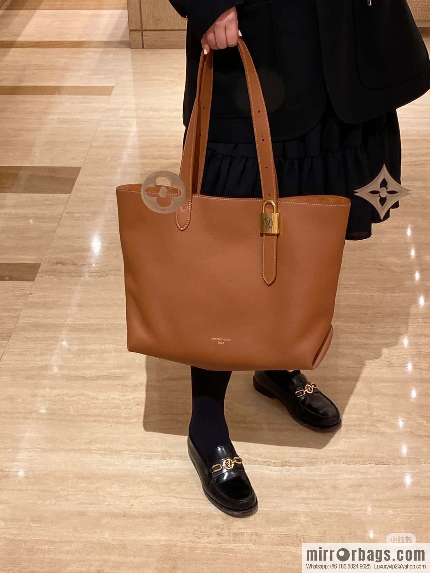 [Boutique‑grade] M25342 brown, full leather shopping bag M25341 M25343 Low key cabas handbag