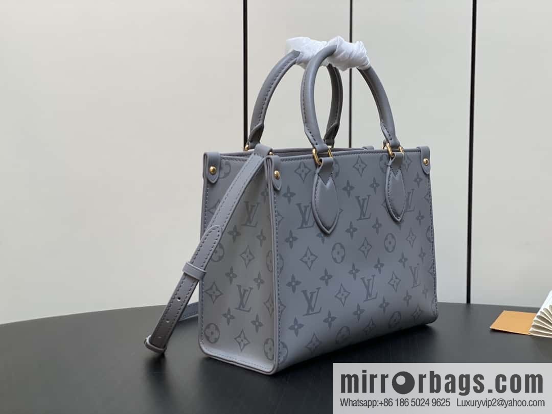 [Boutique‑grade] M12465 shark gray silk screen printing, full leather square bag series, this OnTheGo small handbag.