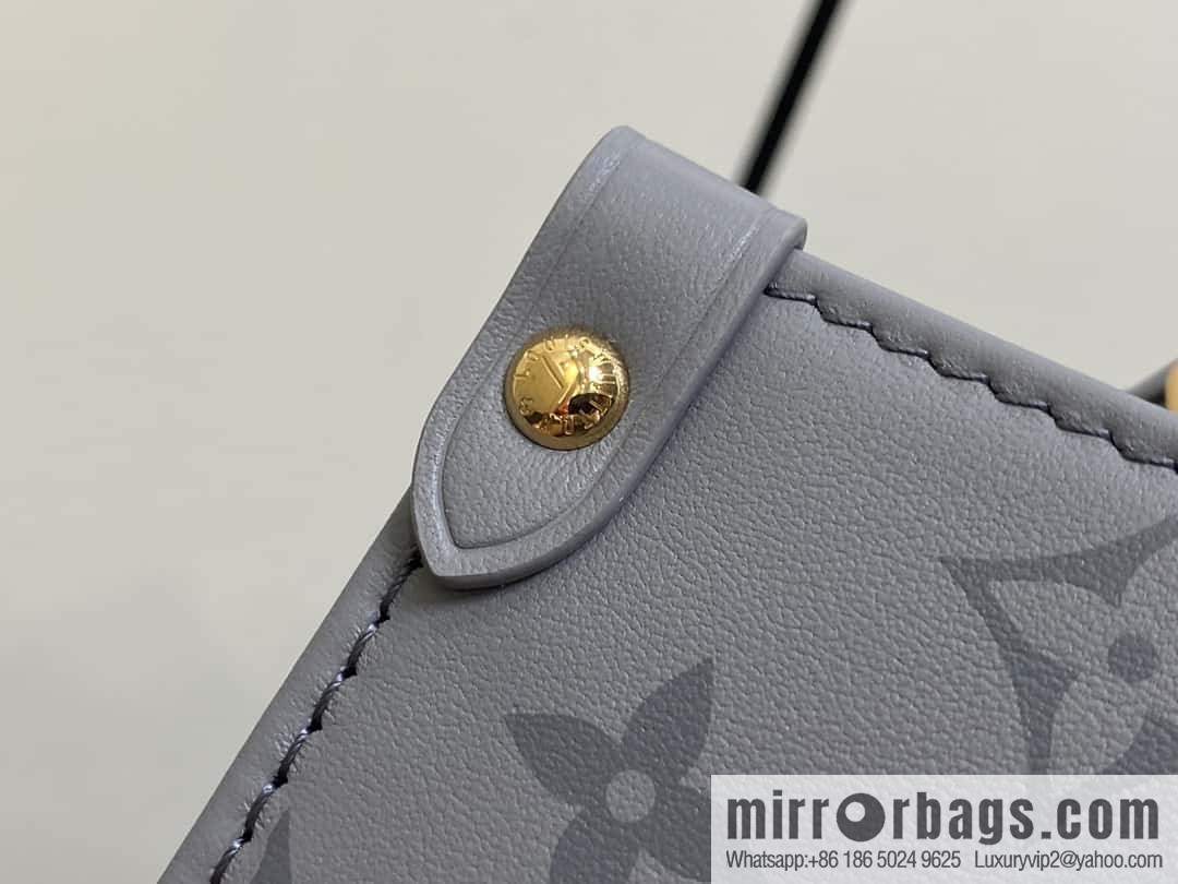 [Boutique‑grade] M12465 shark gray silk screen printing, full leather square bag series, this OnTheGo small handbag.