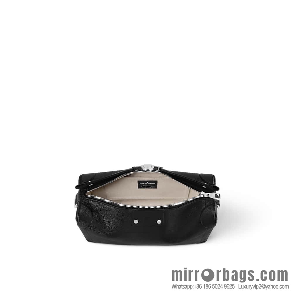 [Boutique‑grade] M11615 black full leather men's bag mailman bag series SOUL SIDE TRUNK EAST WEST mailman handbag