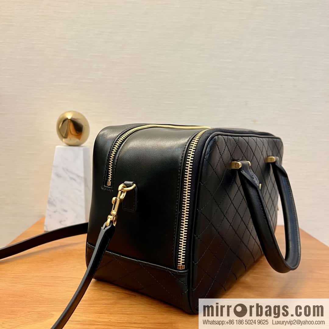 YSL 🆕 LIYA quilted sheepskin luggage 766785