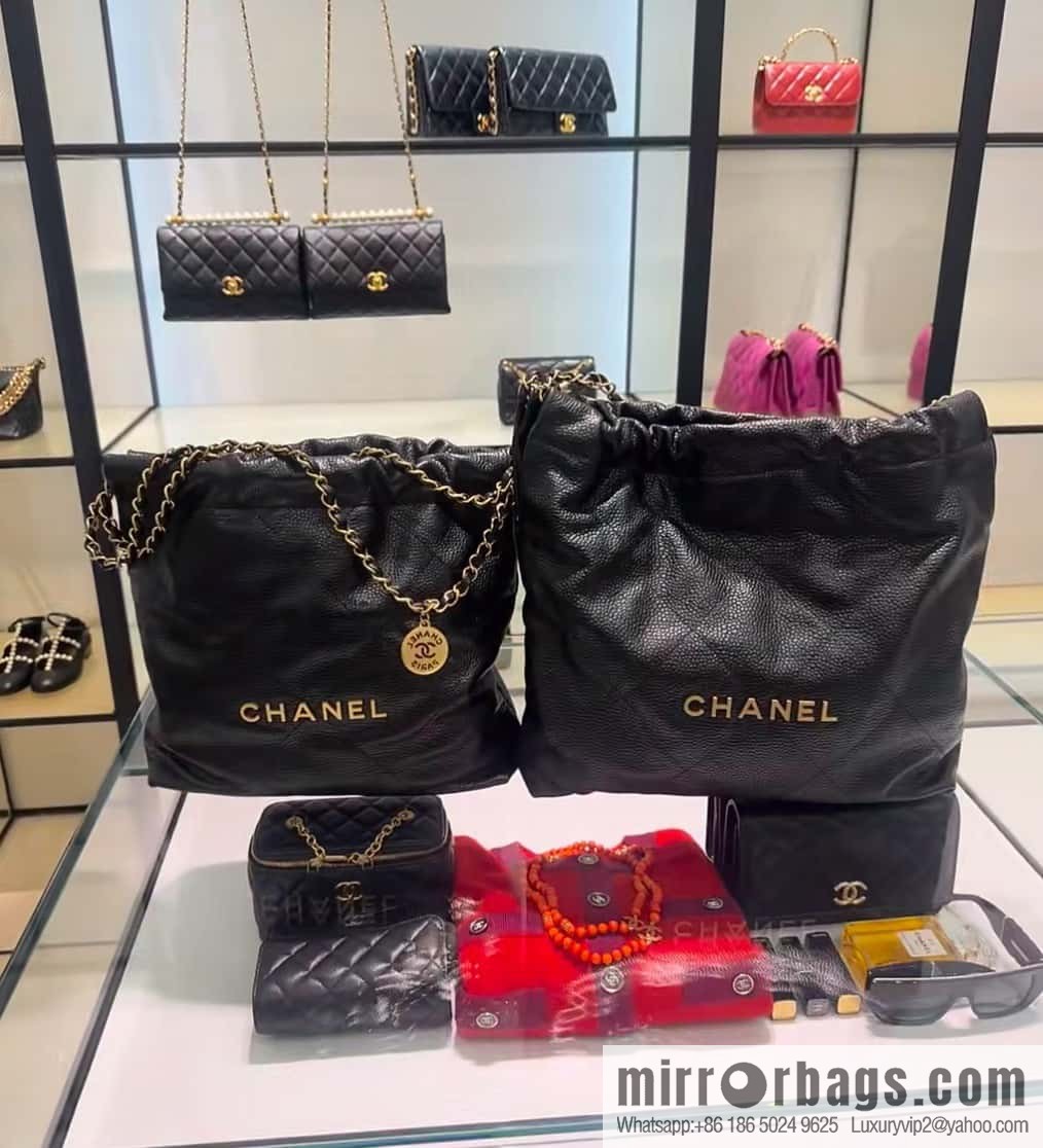 CHANEL New Lychee Pattern Handbag, Small Black Gold Buckle AS3260
