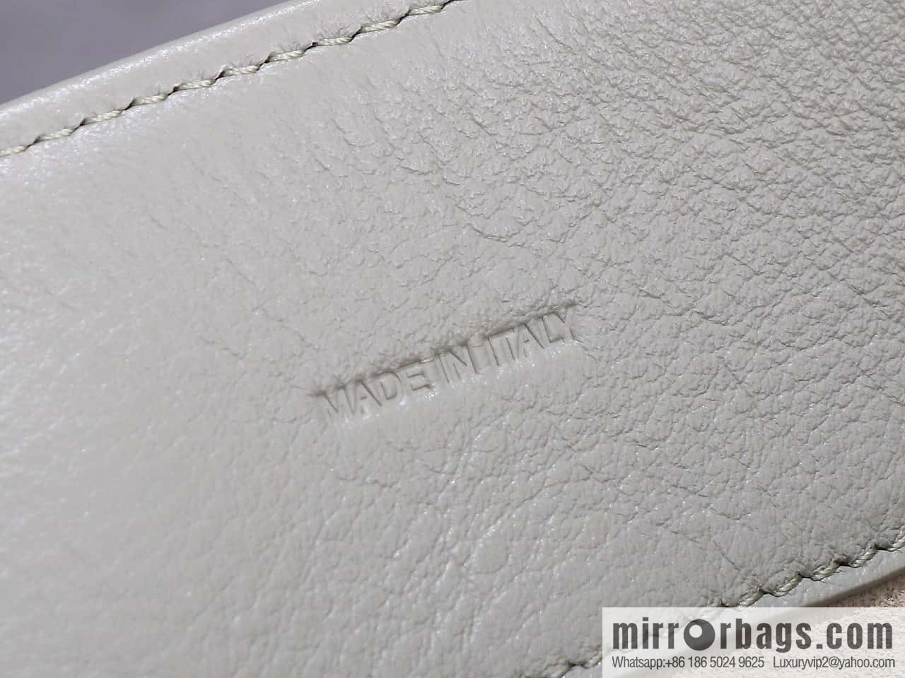 [Premium quality, all-steel hardware] TEEN TRIOMPHE calfskin handbag number: 188423BF4.07PO