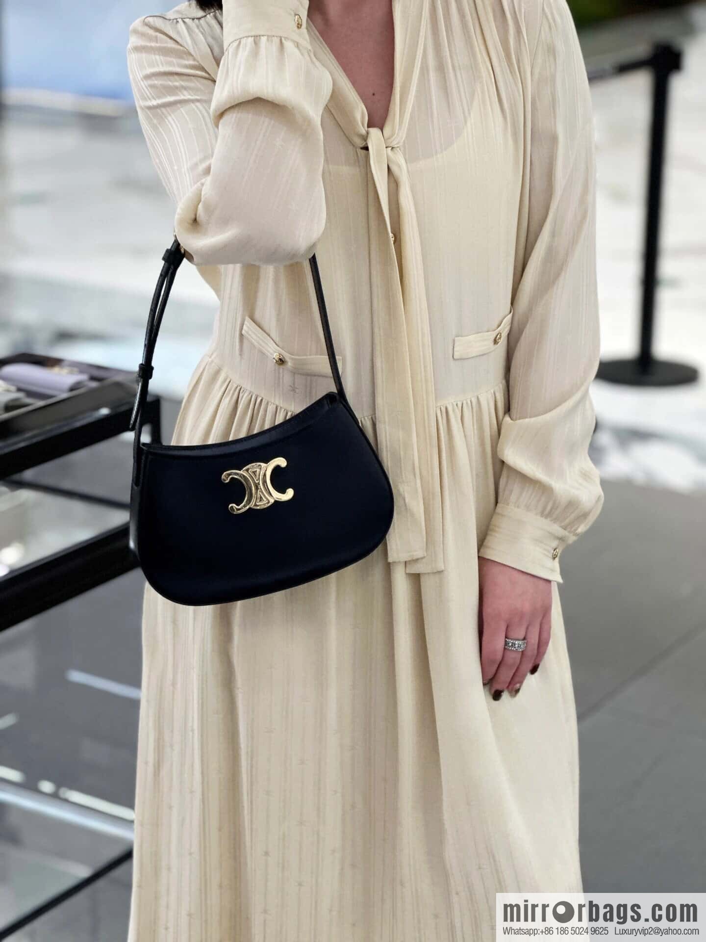 [Premium quality, all-steel hardware] CELIN_E 2024 | TILLY medium bright cow leather handbag 24s spring new product 115703BF4.38NO