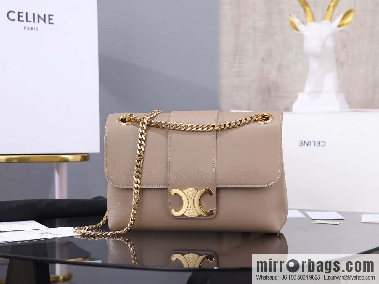 [Premium quality, all-steel hardware] VICTOIRE medium soft cow leather handbag number: 115853