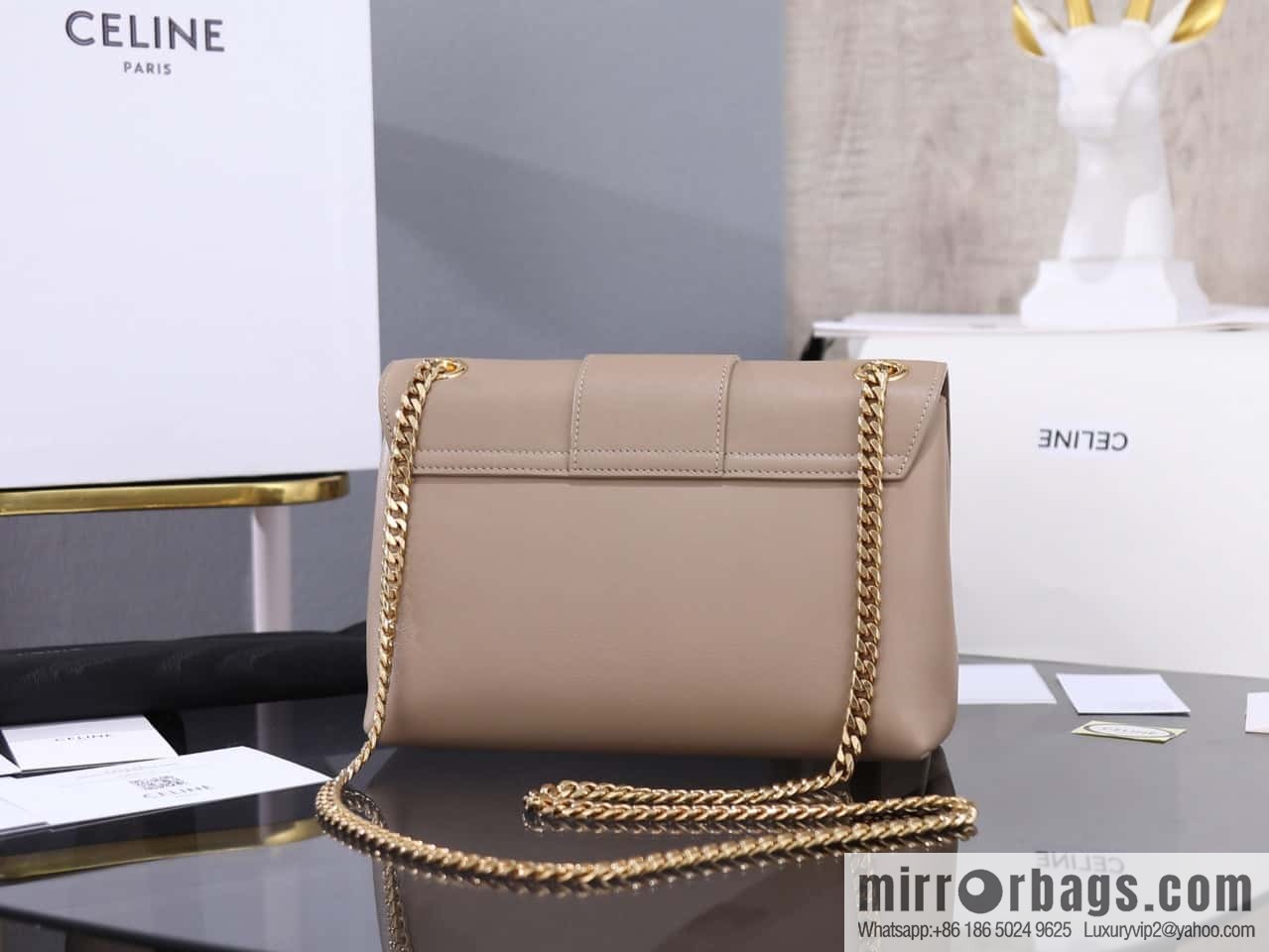 [Premium quality, all-steel hardware] VICTOIRE medium soft cow leather handbag number: 115853