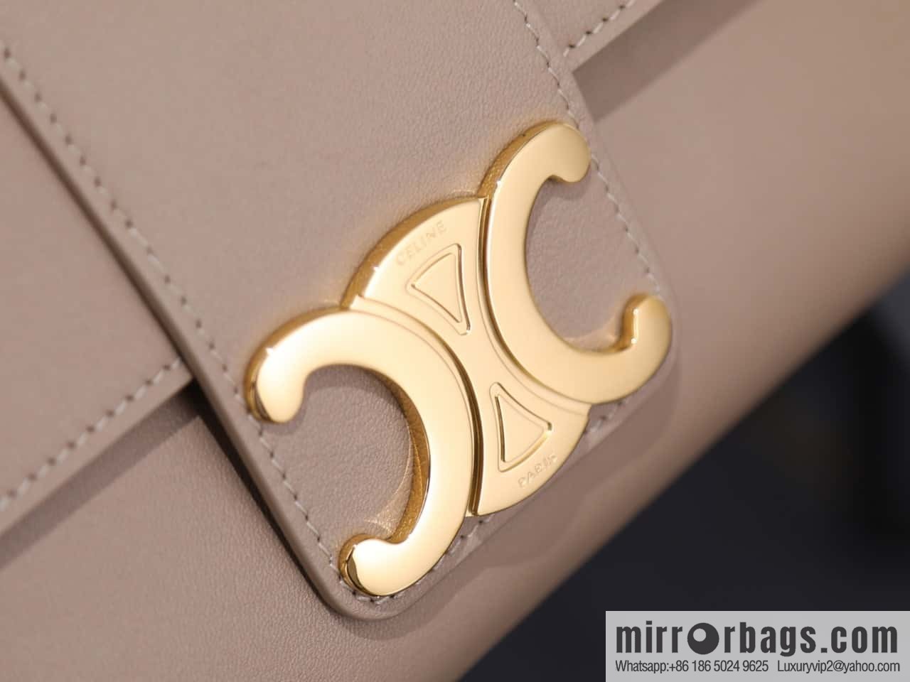 [Premium quality, all-steel hardware] VICTOIRE medium soft cow leather handbag number: 115853
