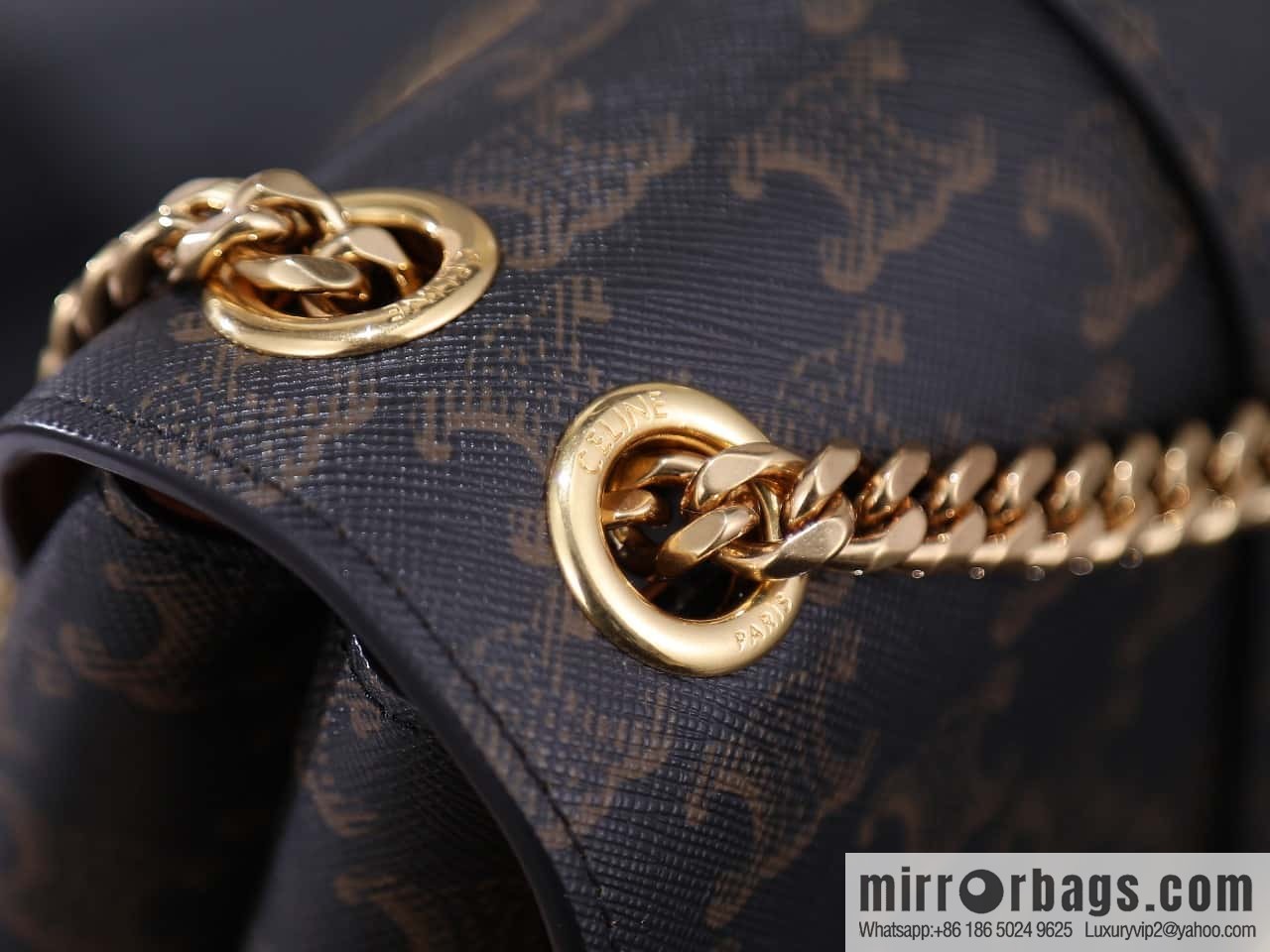 [Premium quality, all-steel hardware] VICTOIRE medium old flower cow leather handbag number: 115853 (copy)