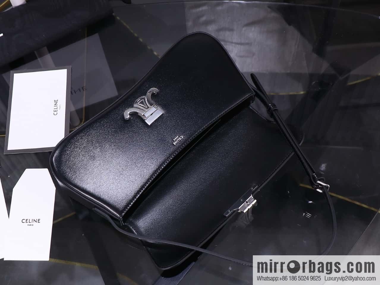 [Premium quality, all-steel hardware] LOLA medium bright cow leather handbag number: 115533
