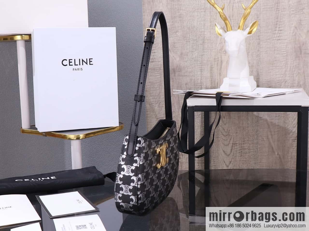 CELIN_E 2024 | TILLY medium shiny cow leather handbag The latest armpit bag number: 115703BF4.38NO