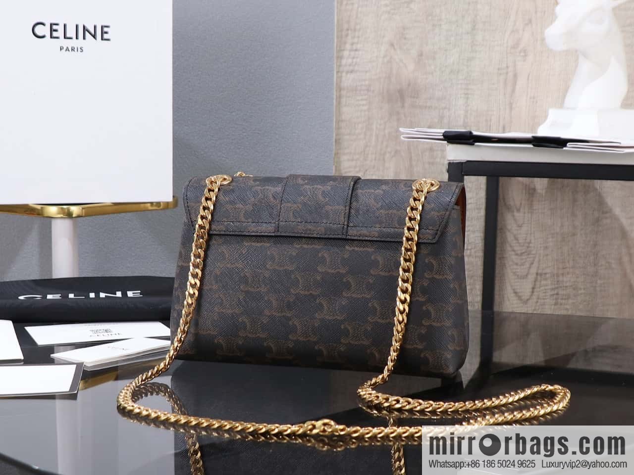 [Premium quality, all-steel hardware] TEEN VICTOIRE small soft cow leather handbag No.: 116593