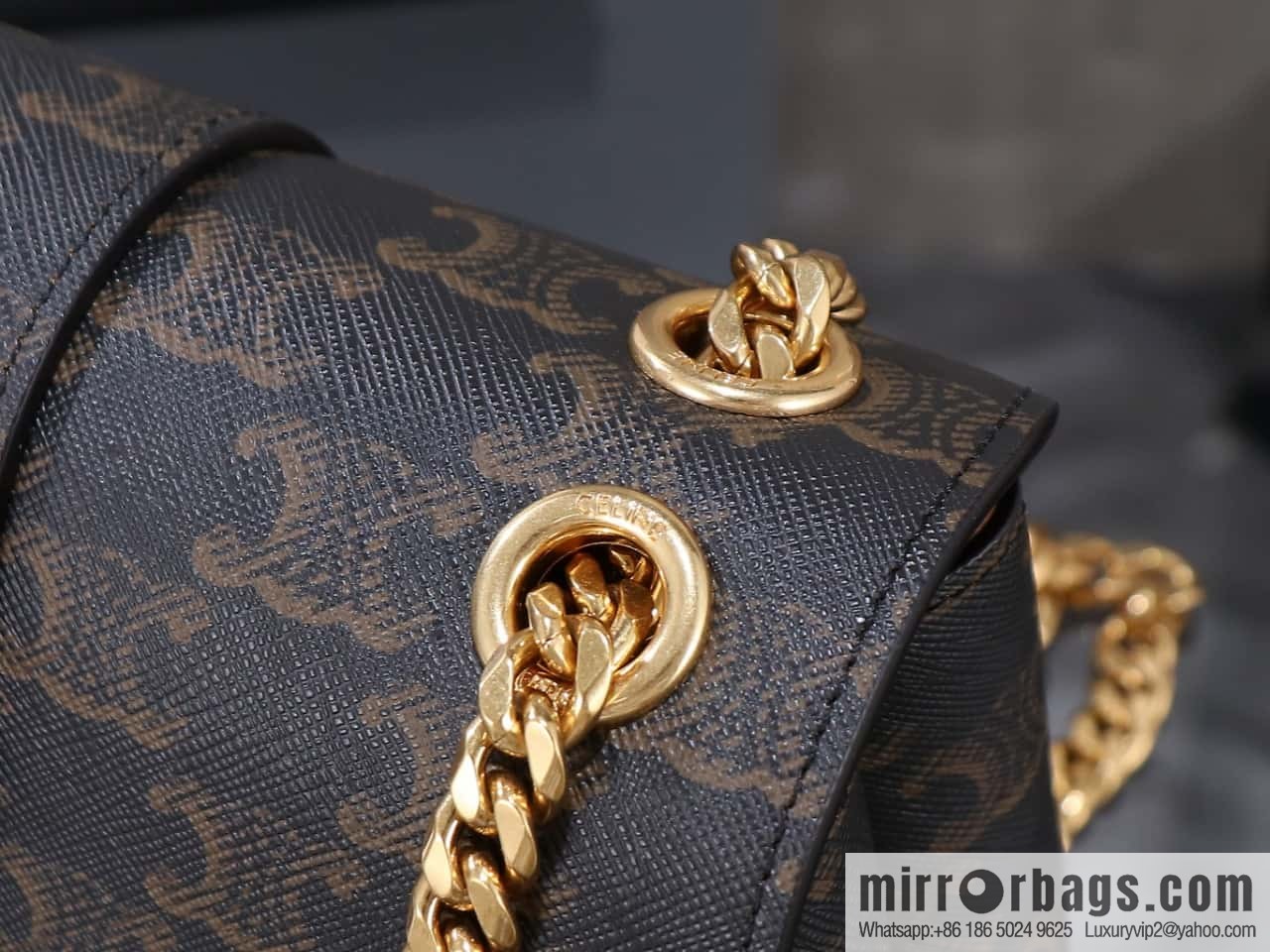 [Premium quality, all-steel hardware] TEEN VICTOIRE small soft cow leather handbag No.: 116593
