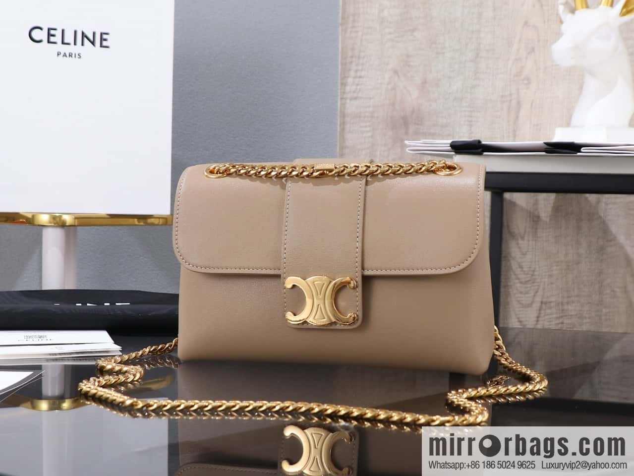 [Premium quality, all-steel hardware] TEEN VICTOIRE small soft cow leather handbag No.: 116593