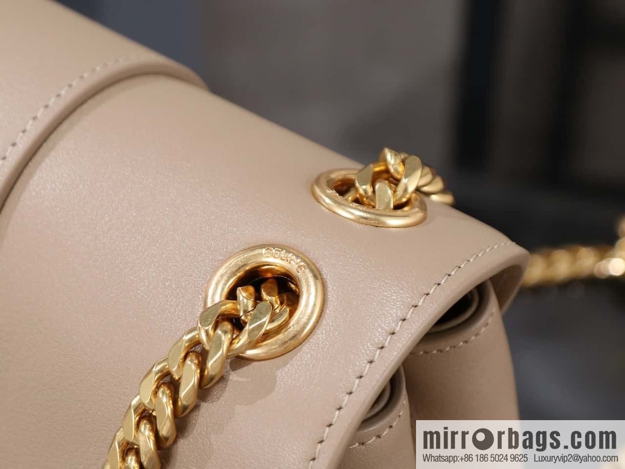 [Premium quality, all-steel hardware] TEEN VICTOIRE small soft cow leather handbag No.: 116593