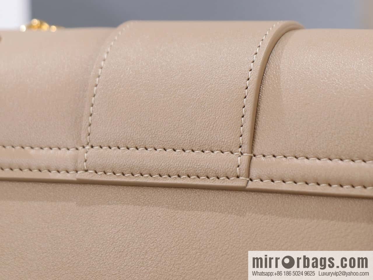 [Premium quality, all-steel hardware] TEEN VICTOIRE small soft cow leather handbag No.: 116593