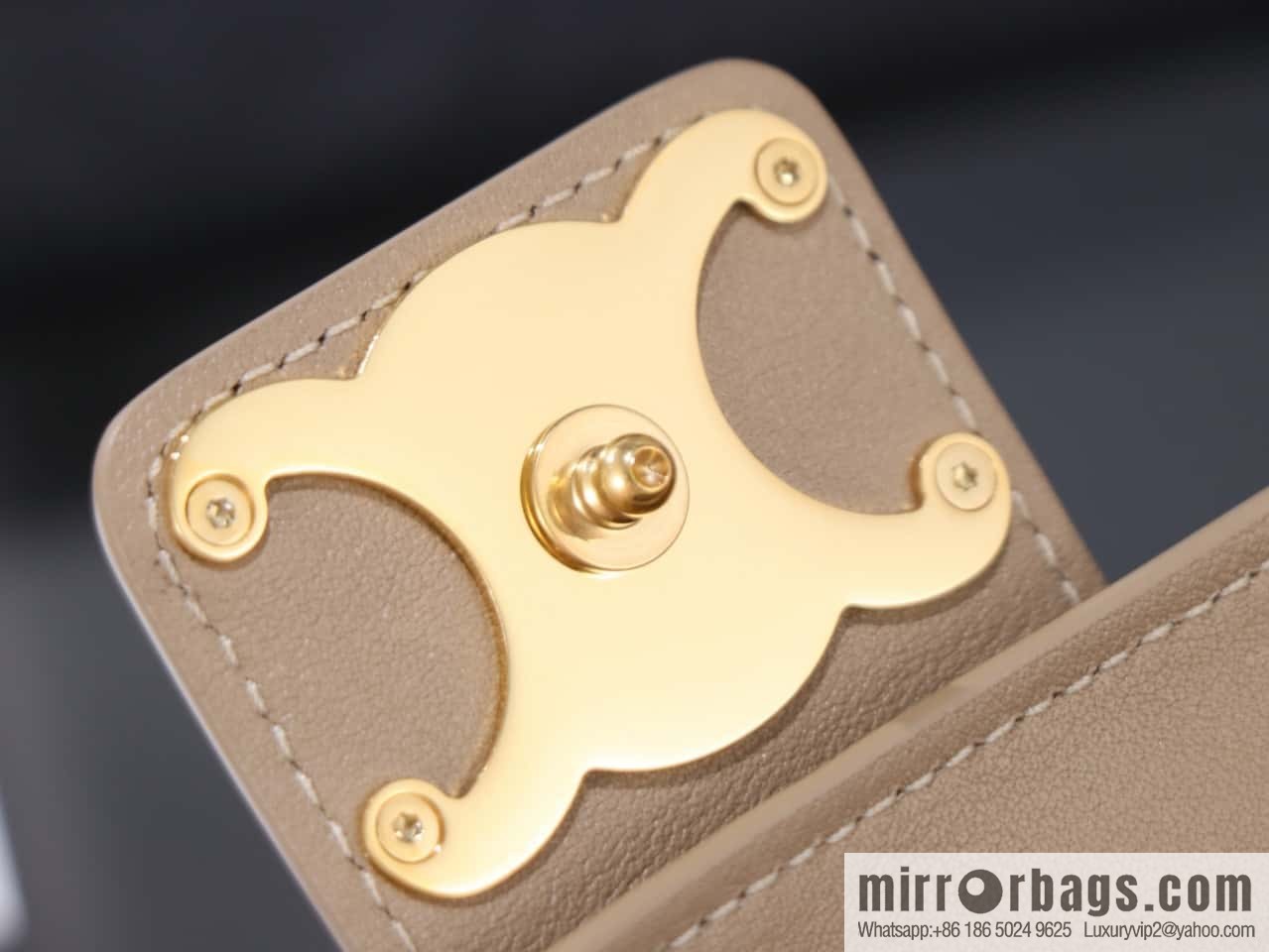 [Premium quality, all-steel hardware] TEEN VICTOIRE small soft cow leather handbag No.: 116593
