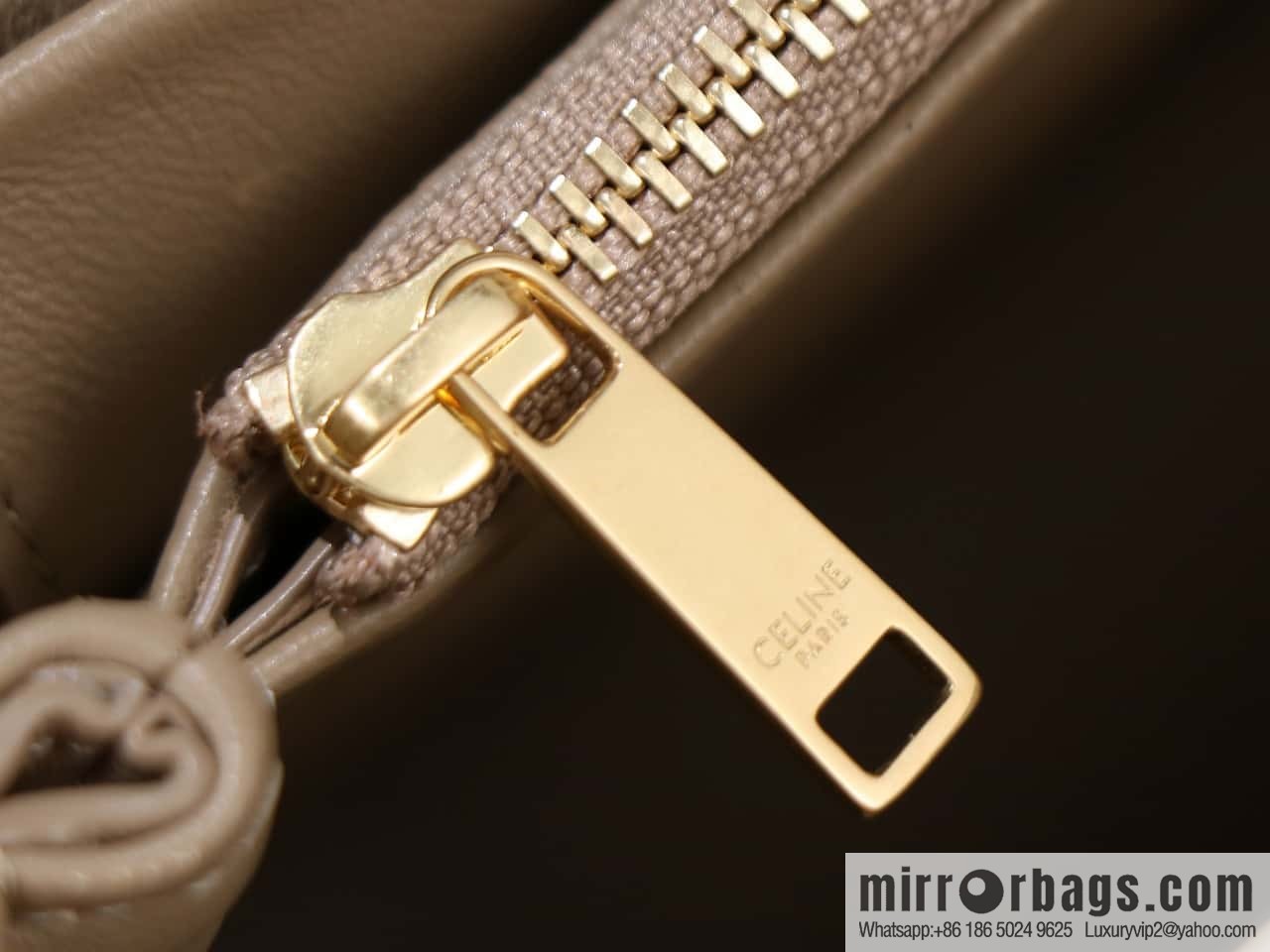 [Premium quality, all-steel hardware] TEEN VICTOIRE small soft cow leather handbag No.: 116593