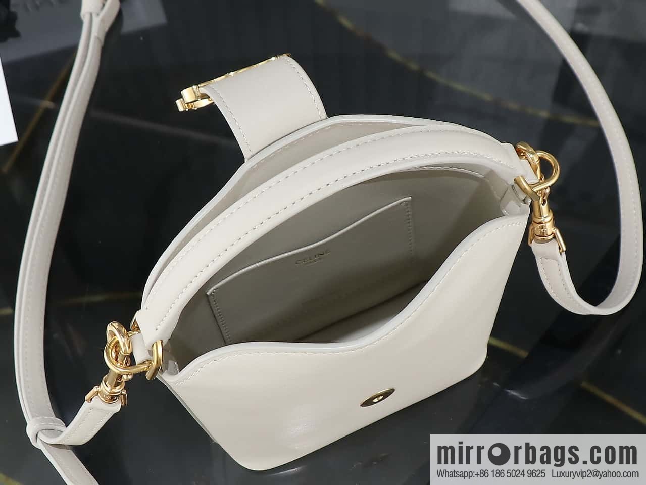 [Premium quality, all-steel hardware] CELIN_E TRIOMPHE mini cowhide bucket bag model: 10k943