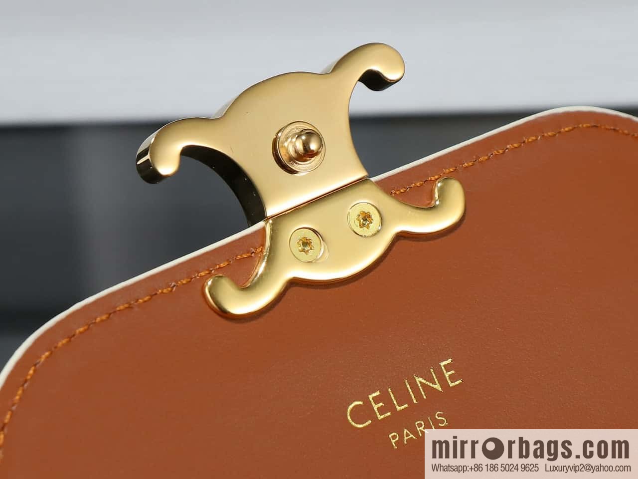 [Premium all-steel hardware] CE three-fold wallet, simple old flower three-fold wallet, model number: 100782