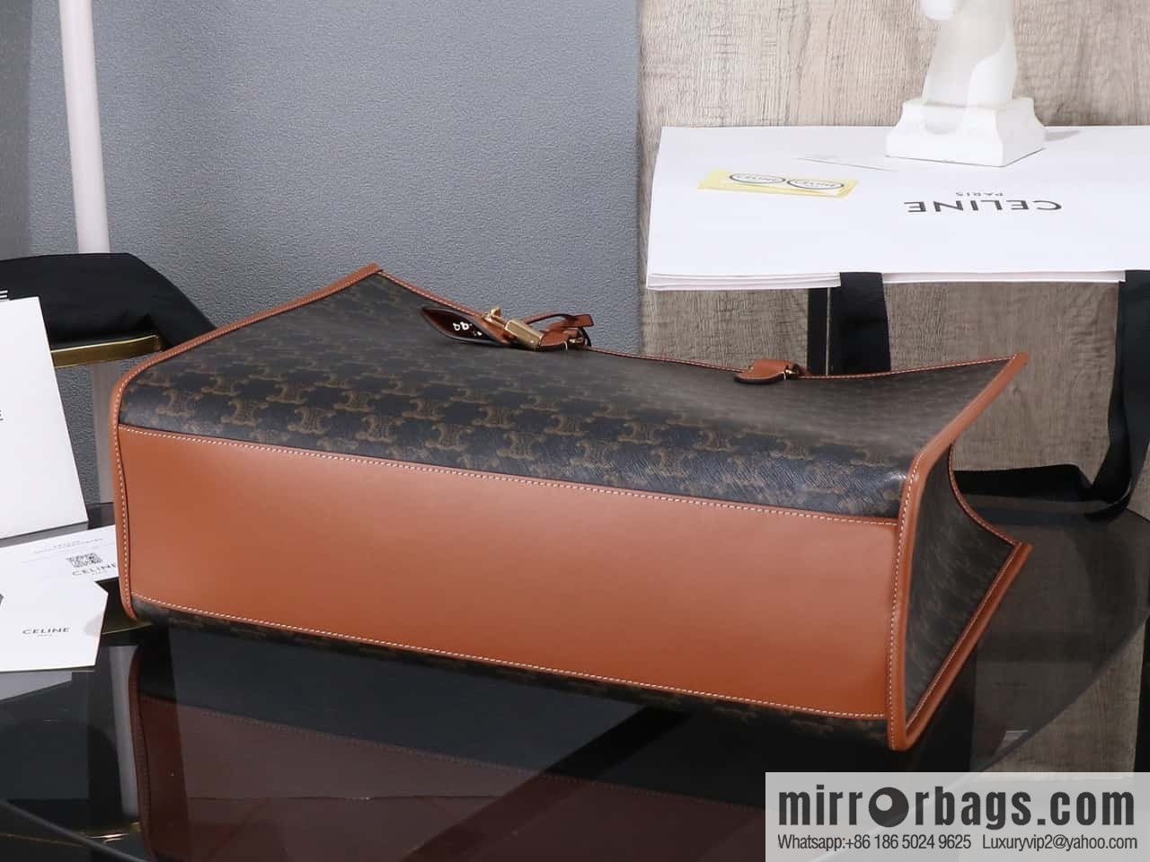 [Premium grade, all-steel hardware] CELIN-E CABAS TRIOMPHE TOTE logo printed cow leather horizontal handbag number: 194342CS8.27FX