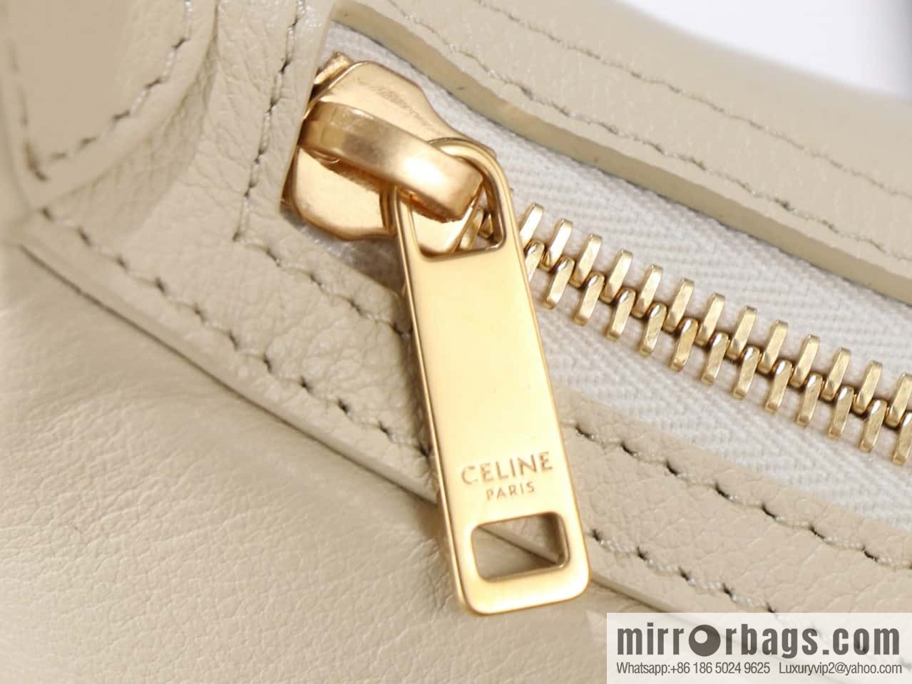 [Premium all-steel hardware] Small HELOSE TRIOMPHE logo printed cow leather handbag No.: 117252 117523
