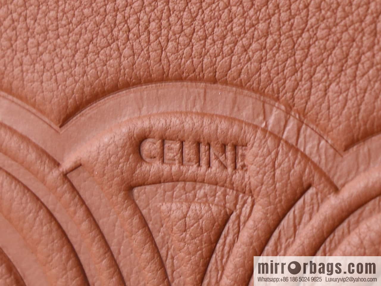 [Premium all-steel hardware] Small HELOSE TRIOMPHE logo printed cow leather handbag No.: 117252 117523