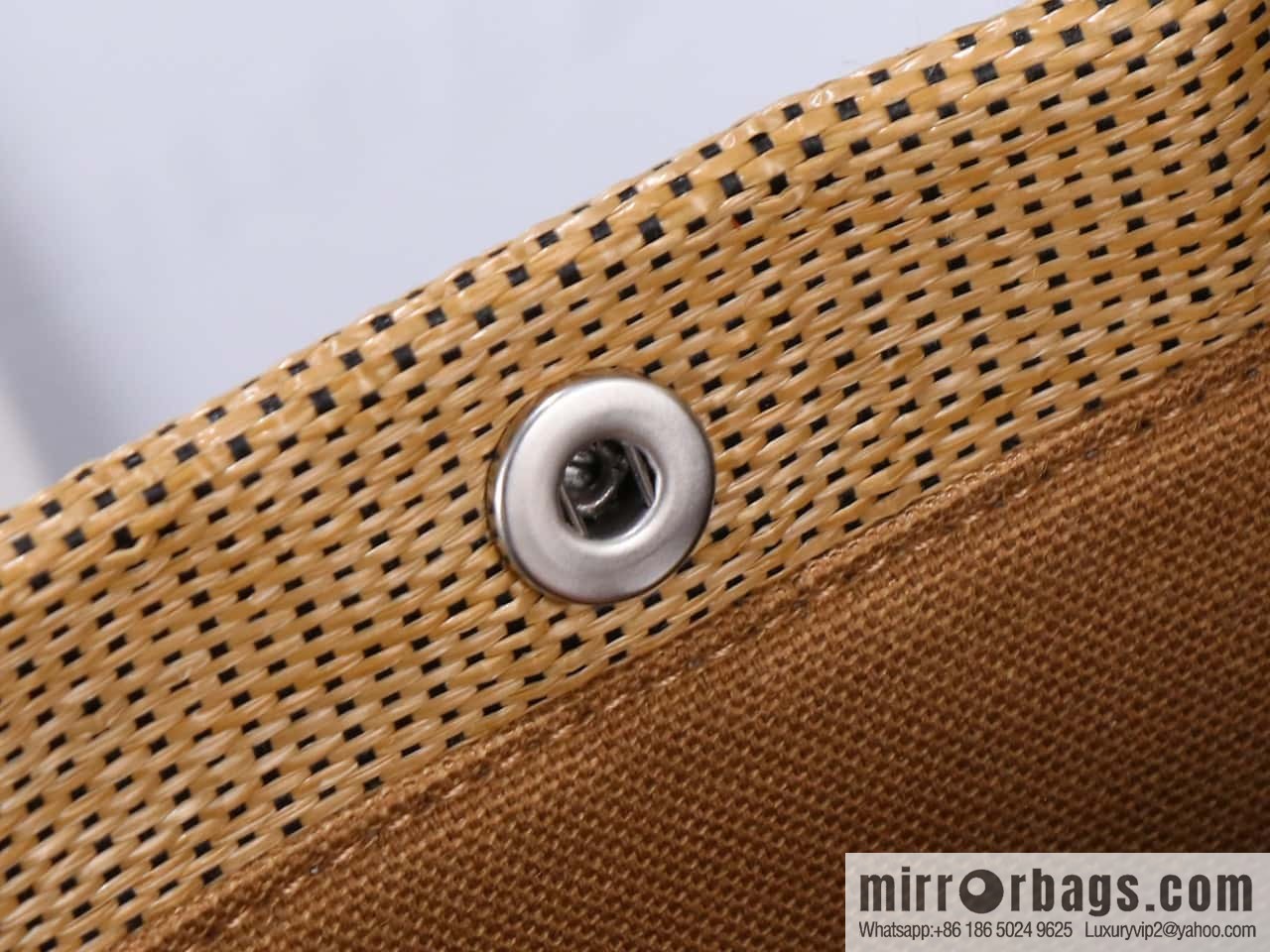 [Premium all-steel hardware] New product launched CE new fabric series handbag model number: 116992
