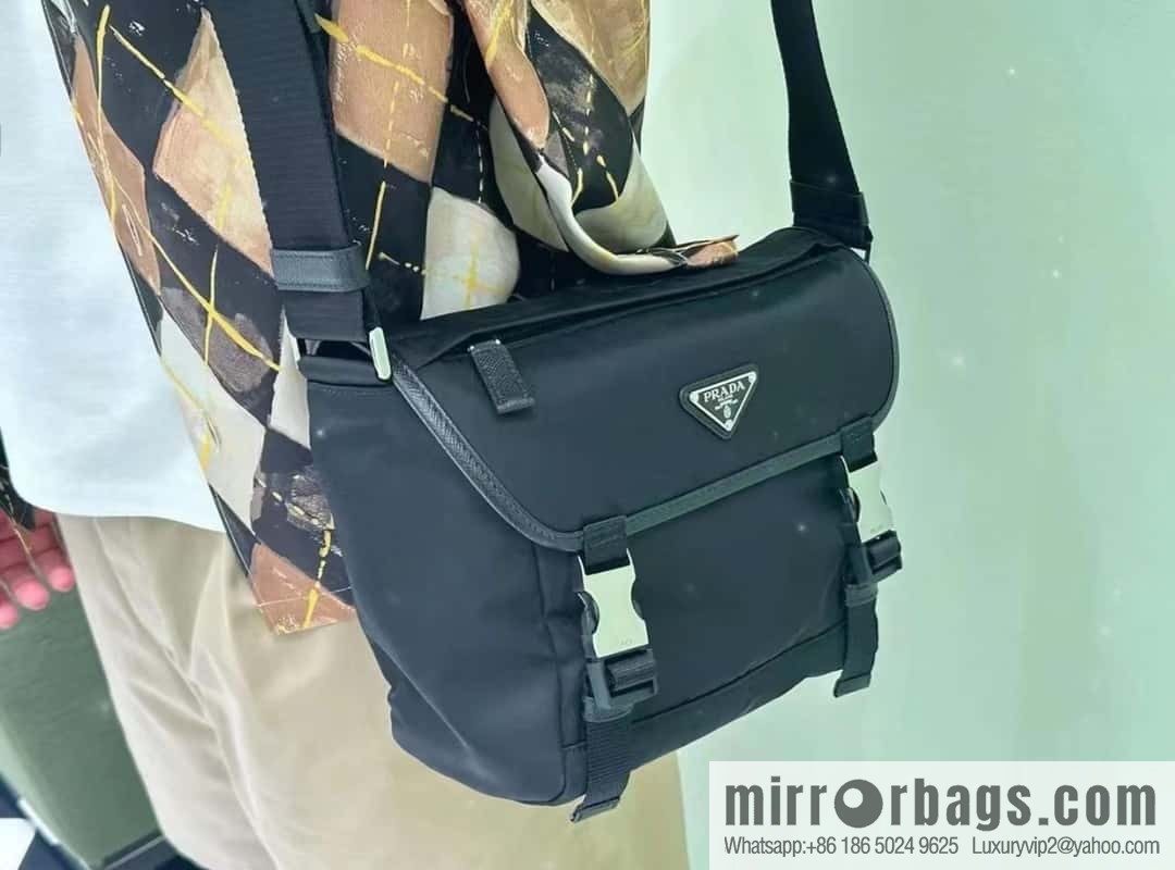 PRADA 🎉 new messenger bag 🎉🎉 2VD066S🎉🎉
