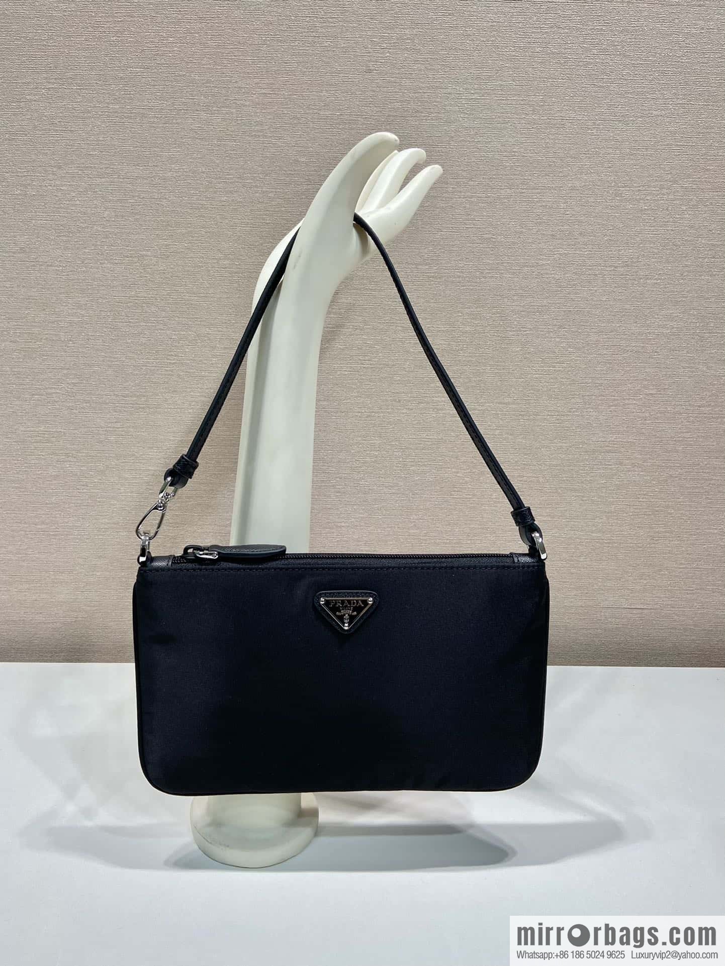 PRADA 🎉 new armpit bag 🎉 1NI545 🎉🎉 black
