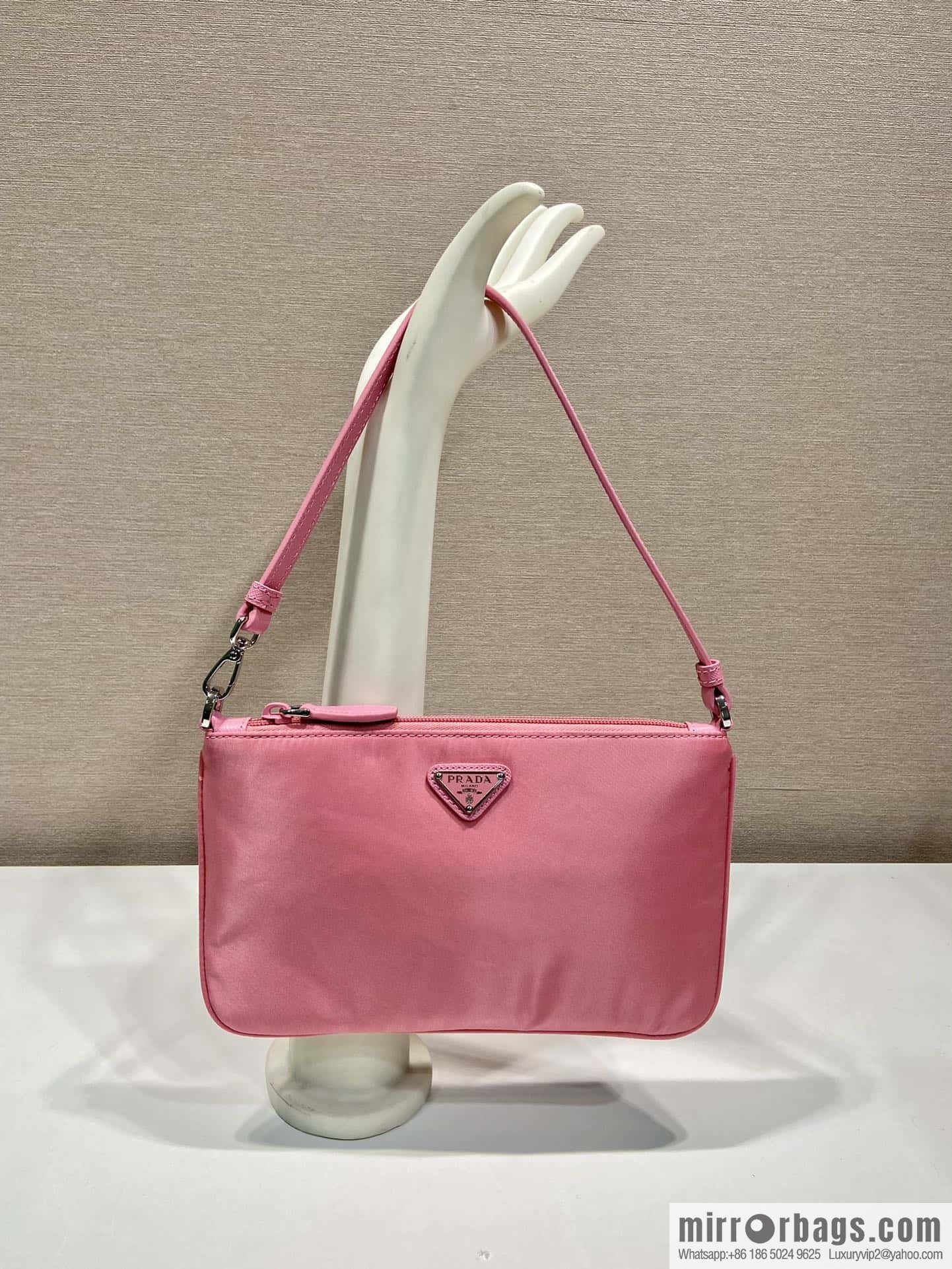PRADA 🎉 new armpit bag 🎉 1NI545 🎉🎉 pink