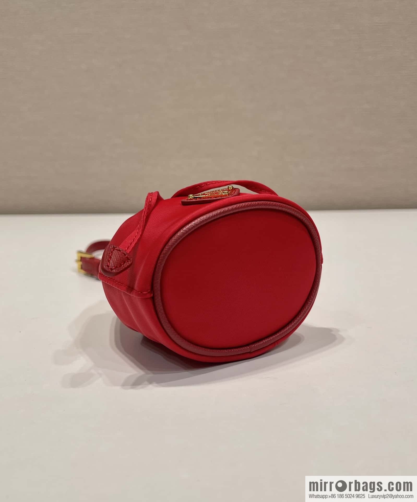 PRADA 🎉 mini bucket bag 🎉 1TT202 new 🎉🎉 red