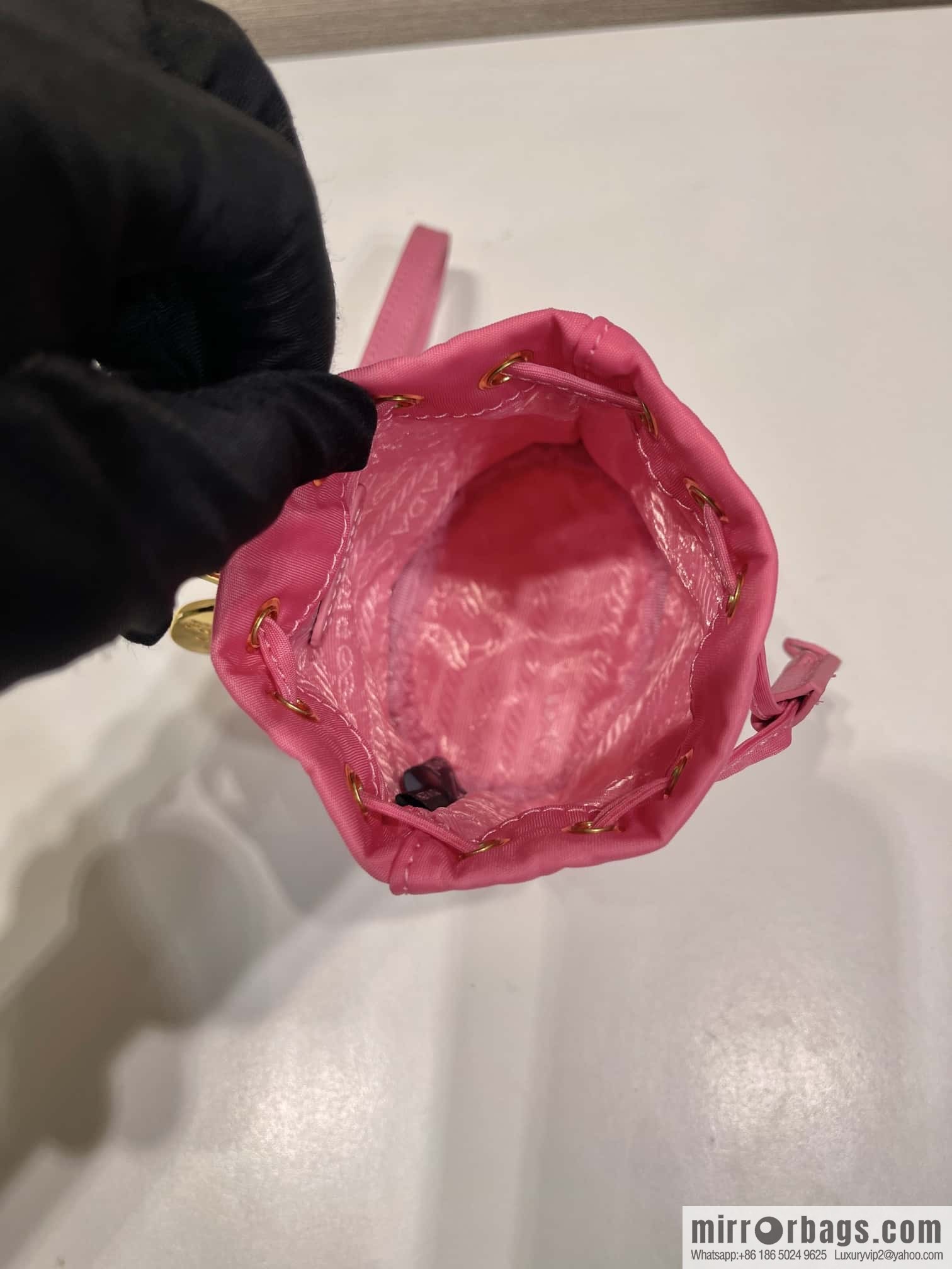 PRADA 🎉 mini bucket bag 🎉 1TT202 new 🎉🎉 pink