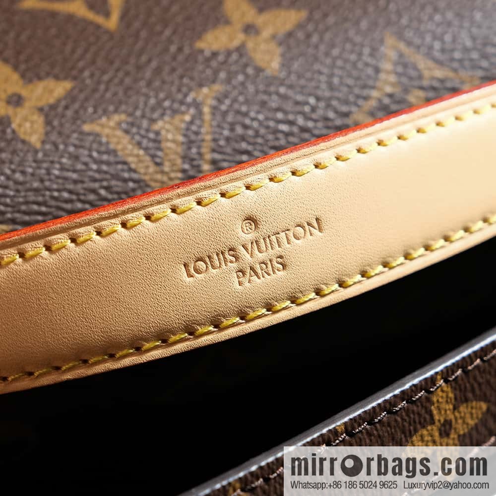 LV ππππππππ πππππ chip rhombus code messenger bag series M44875