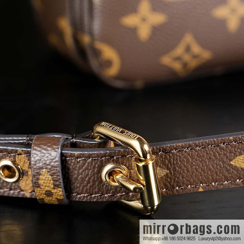 LV ππππππππ πππππ chip rhombus code messenger bag series M44875