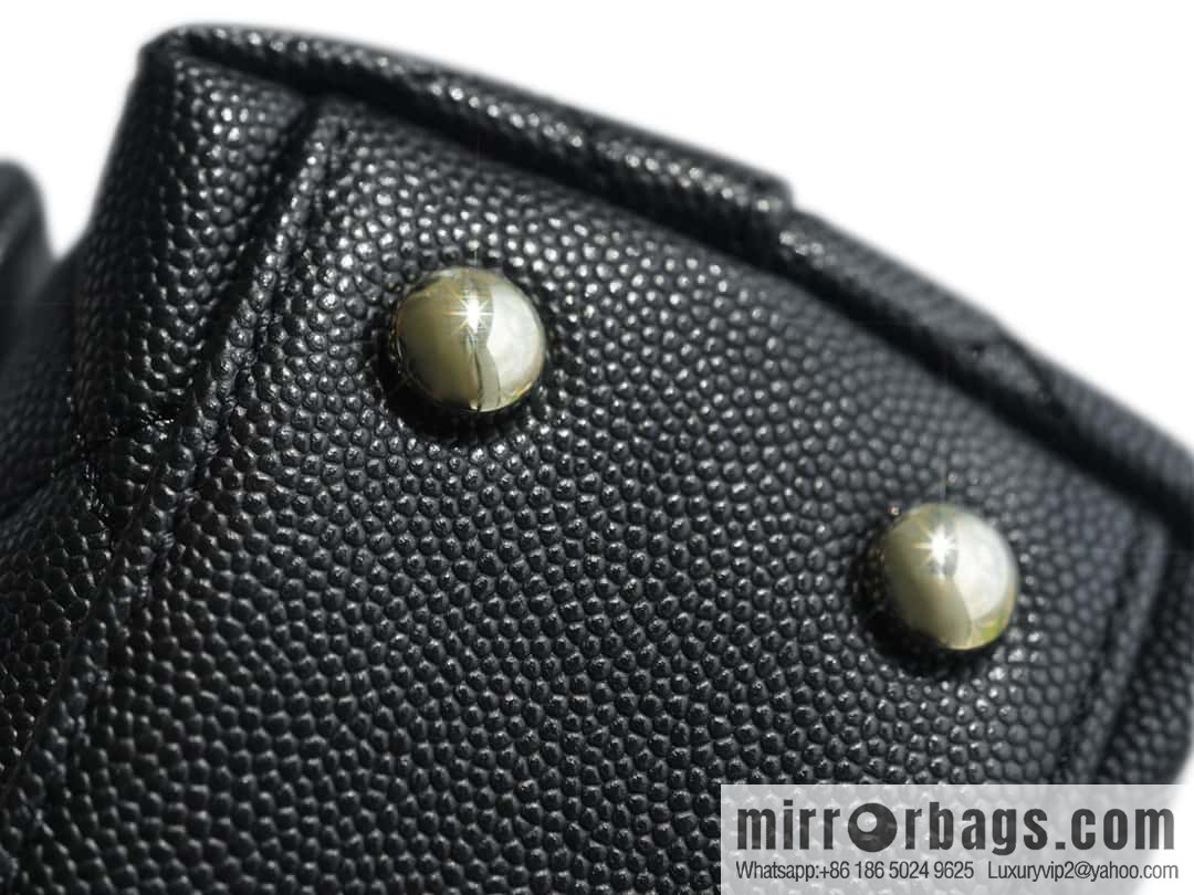 CHANEL spring and summer new product 𝗠𝗶𝗡𝗶 𝗖𝗼𝗖𝗼 𝗛𝗮𝗻𝗱𝗹𝗲 black gold AS2215