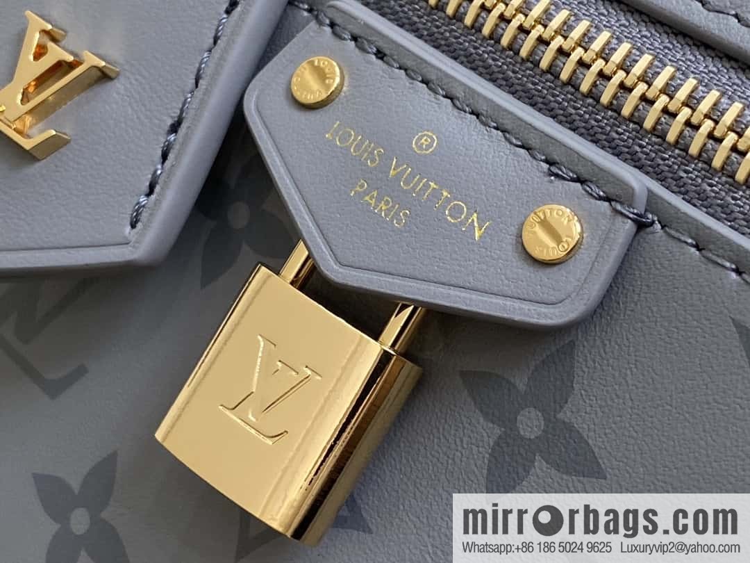 [Boutique‑grade] M12427 shark gray silk screen printing, full leather chain bag series Vanity Chain Pouch handbag