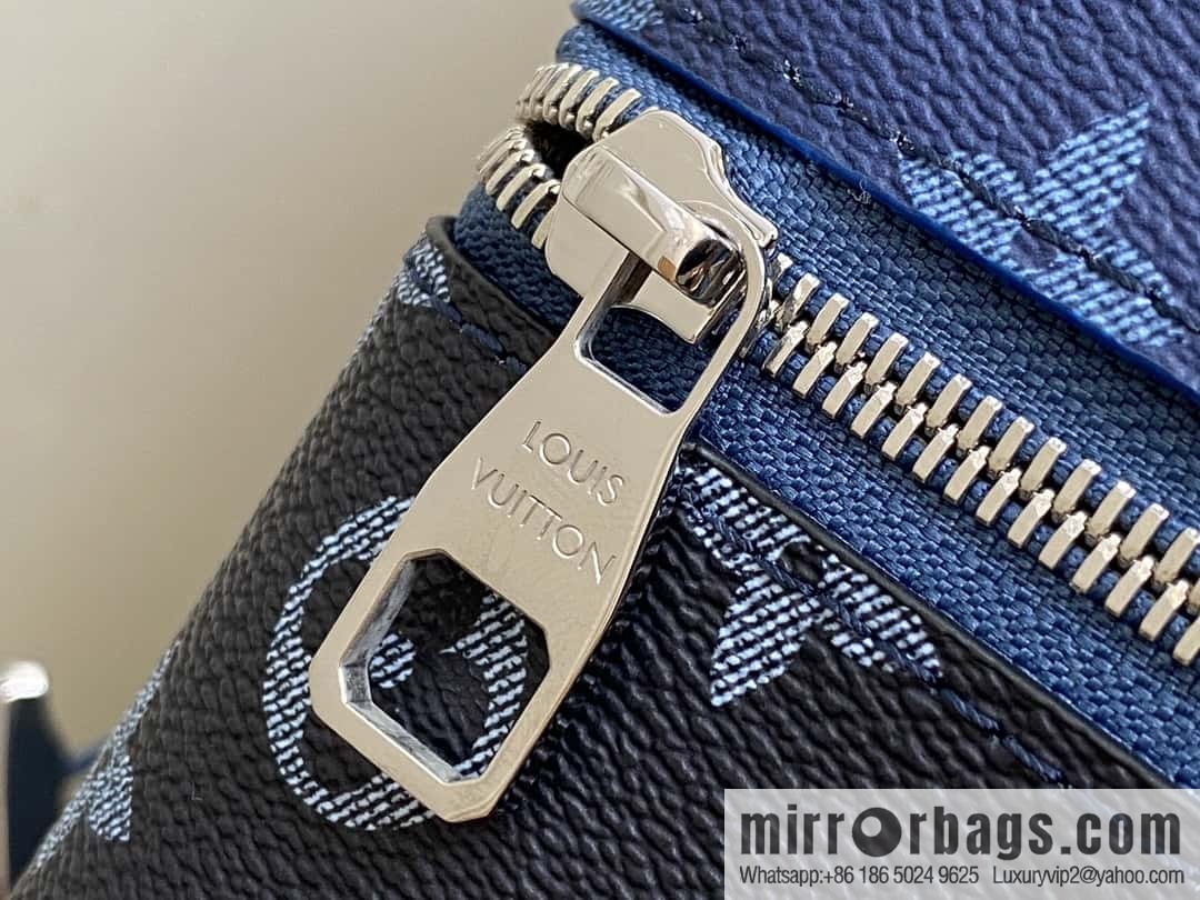 [Premium‑quality] M11544 blue gradual change of color, backpack series, variable code chip version Discovery small backpack
