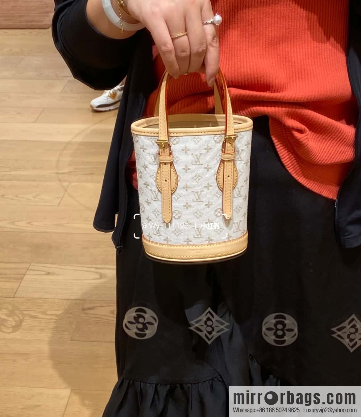 [Boutique‑grade] M12317 white denim, mini bucket bag series Nano Bucket Mini bucket handbag