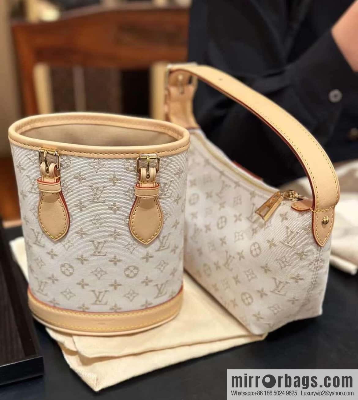 [Boutique‑grade] M12317 white denim, mini bucket bag series Nano Bucket Mini bucket handbag