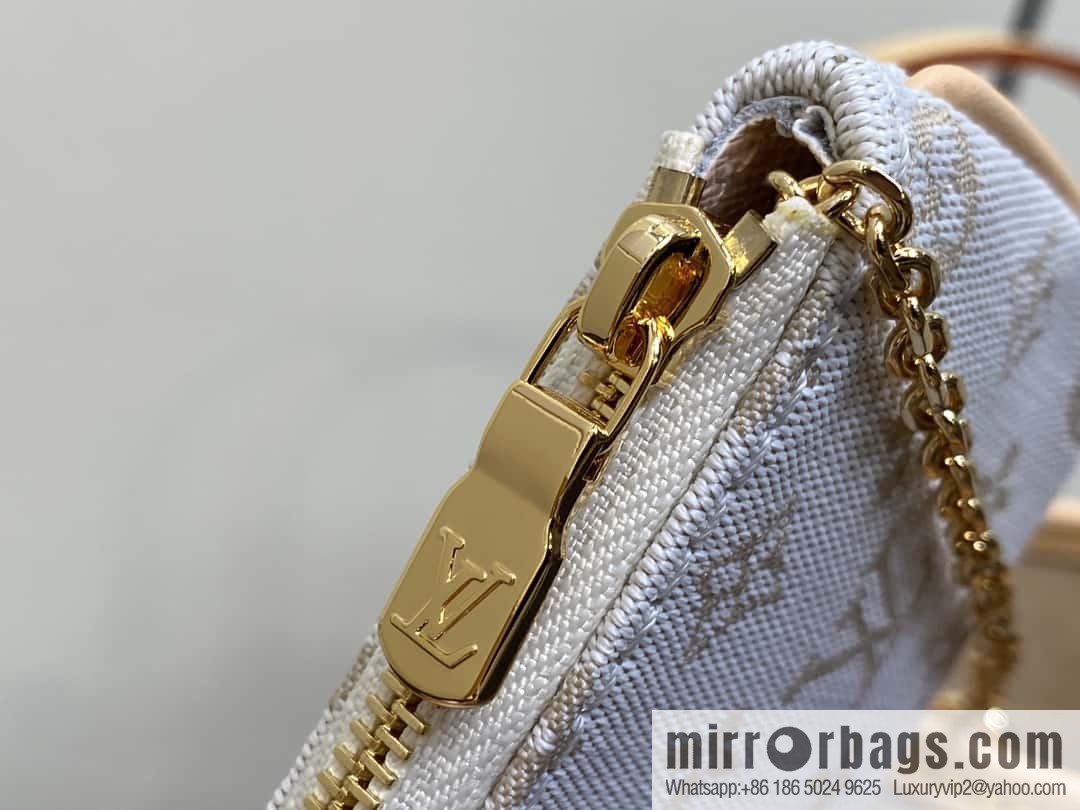 [Boutique‑grade] M12317 white denim, mini bucket bag series Nano Bucket Mini bucket handbag