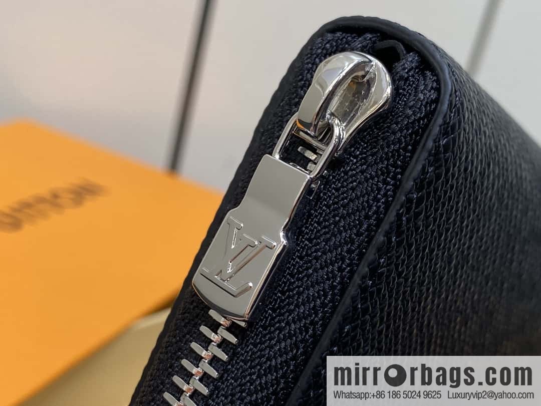 [Boutique‑grade] M31071 black cross pattern, full leather single zipper wallet series Zippy zipper wallet M60017 11721 black