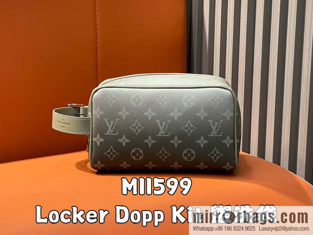[Premium‑quality] M11599 gray gradual change toilet bag cosmetic bag series Locker Dopp Kit toilet bag