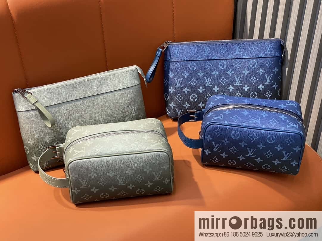 [Boutique‑grade] M11545 blue gradual change handbag clutch series Pochette Voyage Souple clutch