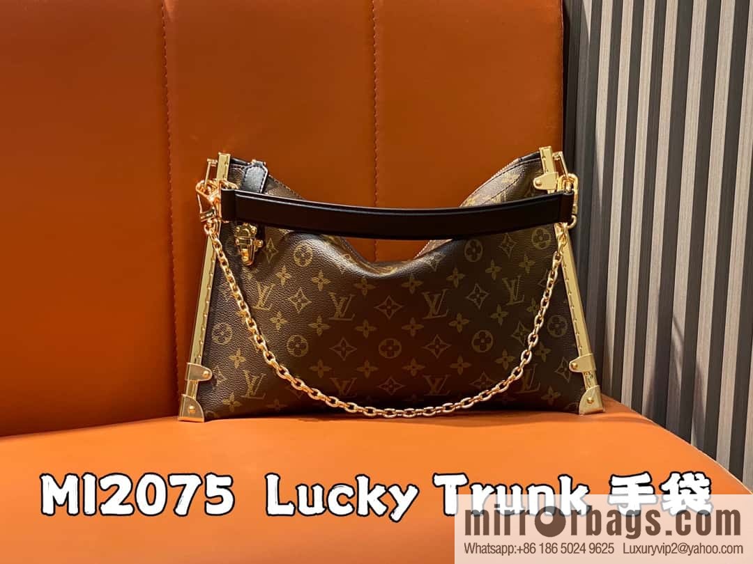 [Boutique‑grade] M12075 presbyopia, this Lucky Trunk handbag will be displayed in autumn and winter 2024